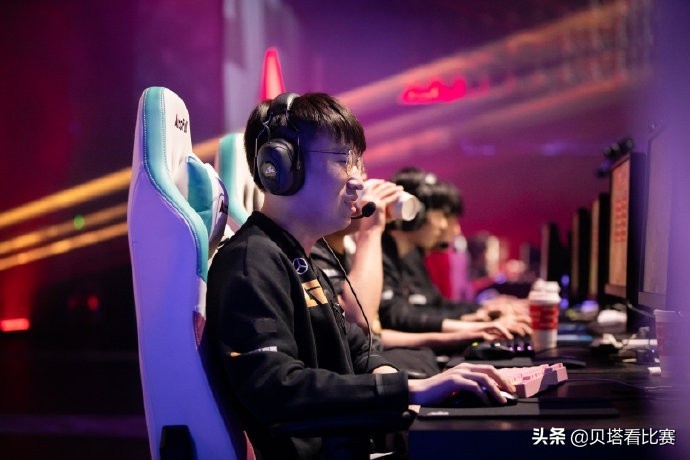 模板防守